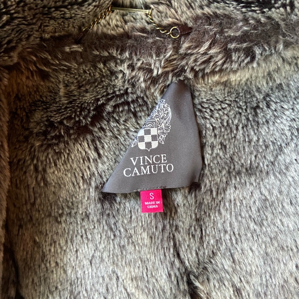 Vince Camuto faux fur shearling vest, women’s Small - Picture 7 of 8